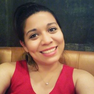 Meet your Posher, Fabiola